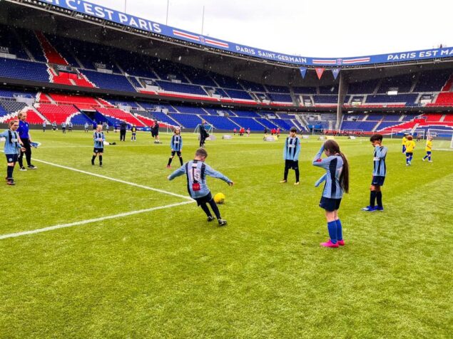 Play at Parc Des Princes – Paris